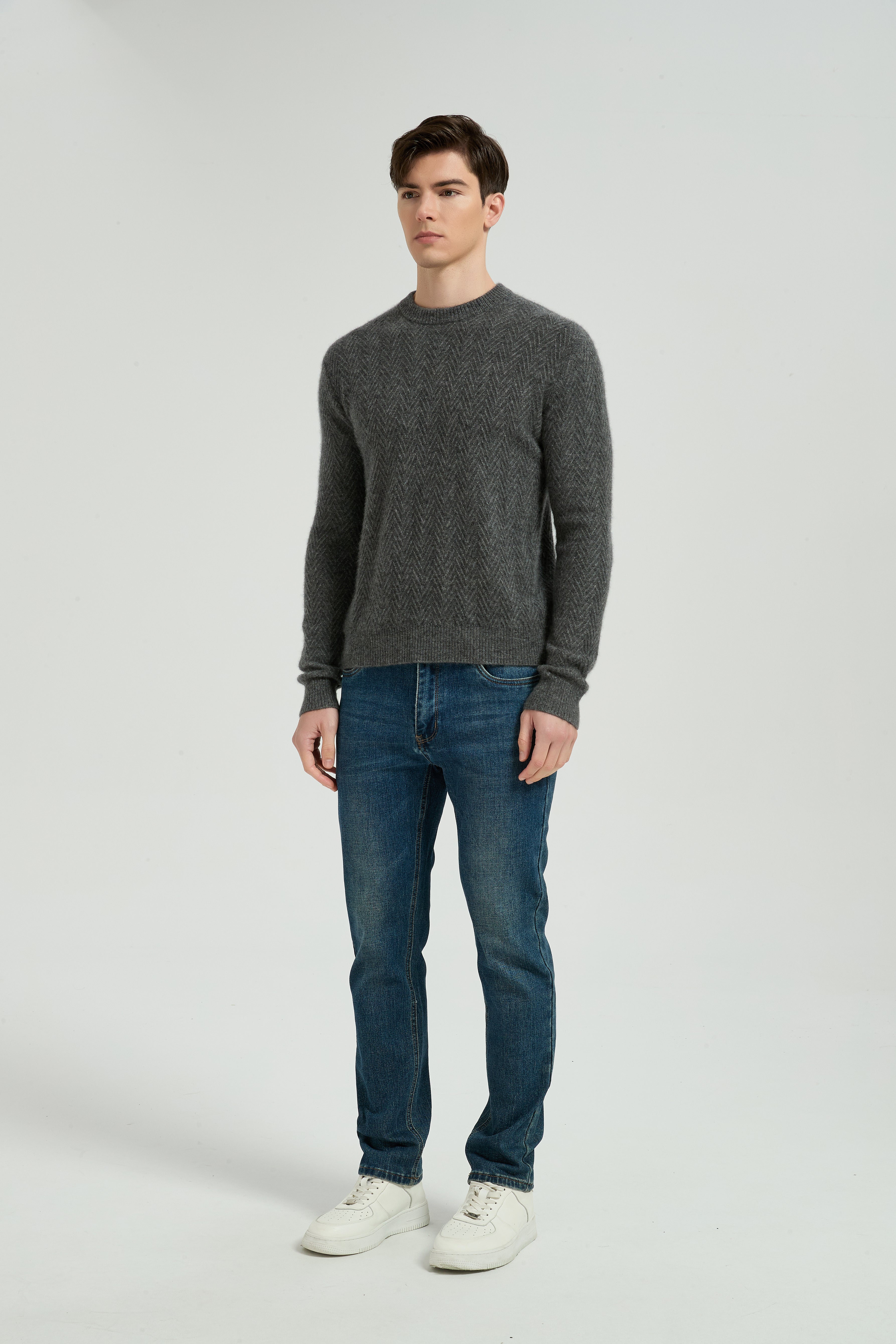 New Arrival Men's Dark Grey Chenron Pattern Silk Cashmere Pullover From Chinese Factory