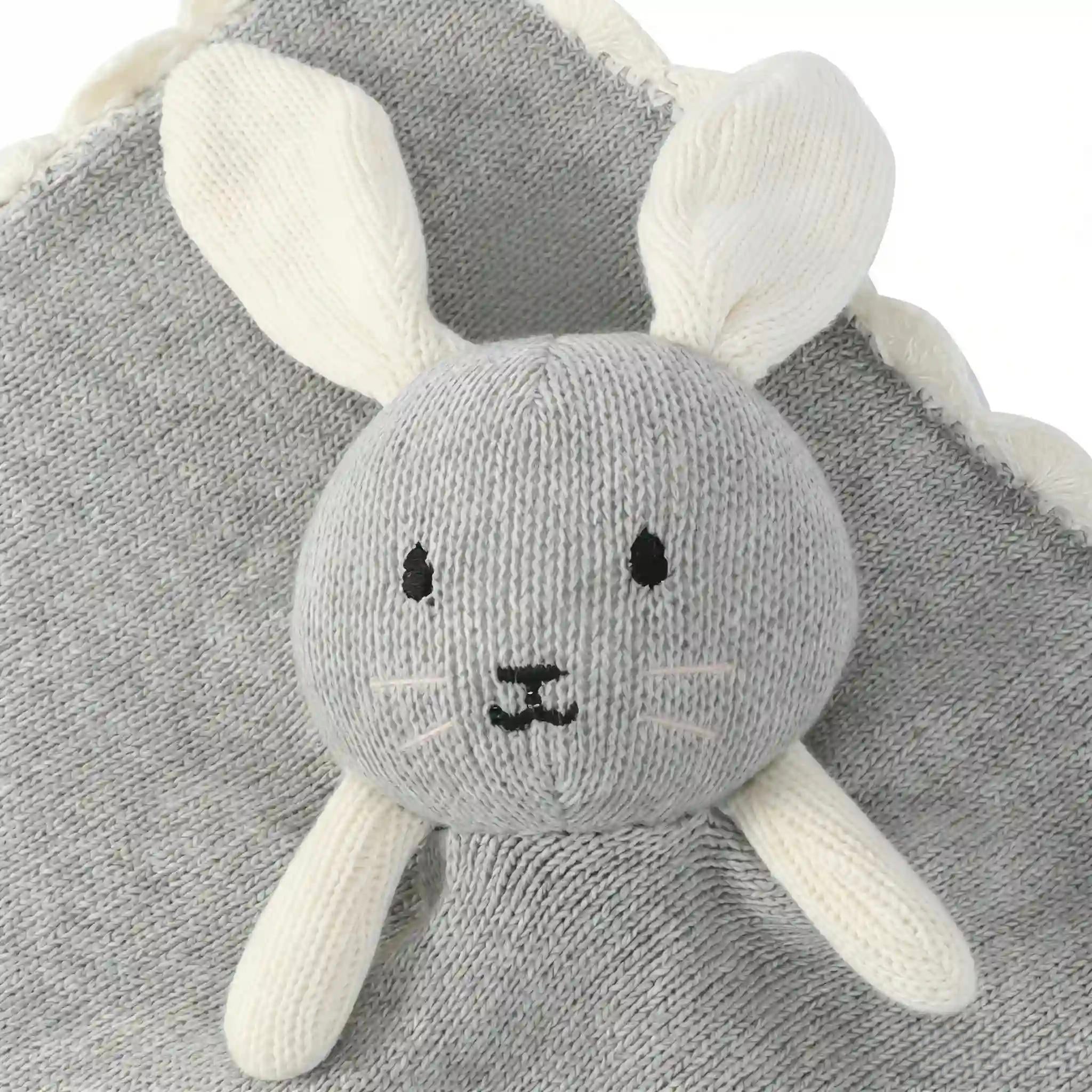 OEM high-quality Cashmere Blend Knitted Hand Towel and Rabbit Toys for Babies from China