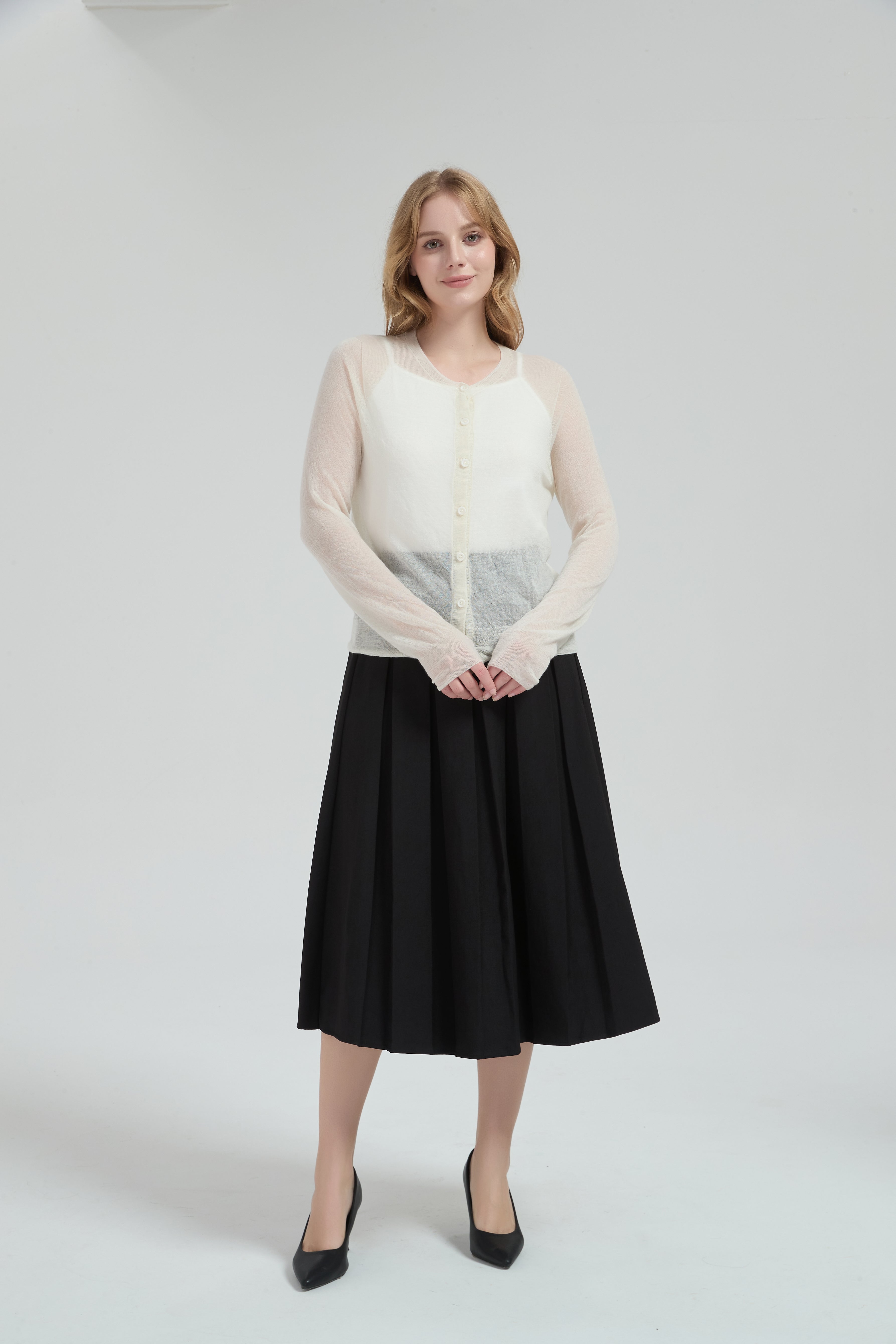 New Arrival Womens' 50%Cashmere 50%PVA classic Cardigan from Chinese factory