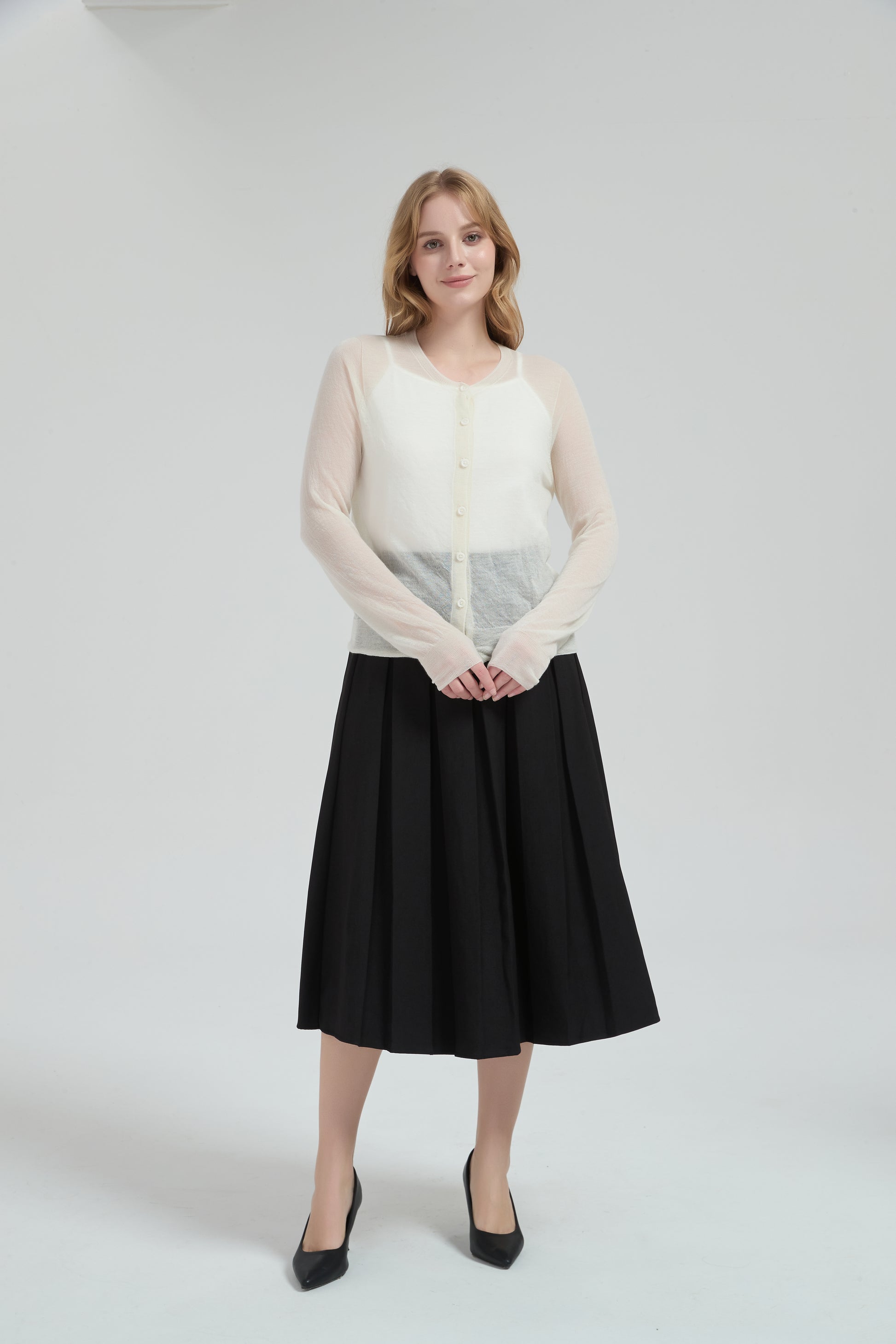 New Arrival Womens' 50%Cashmere 50%PVA classic Cardigan from Chinese factory