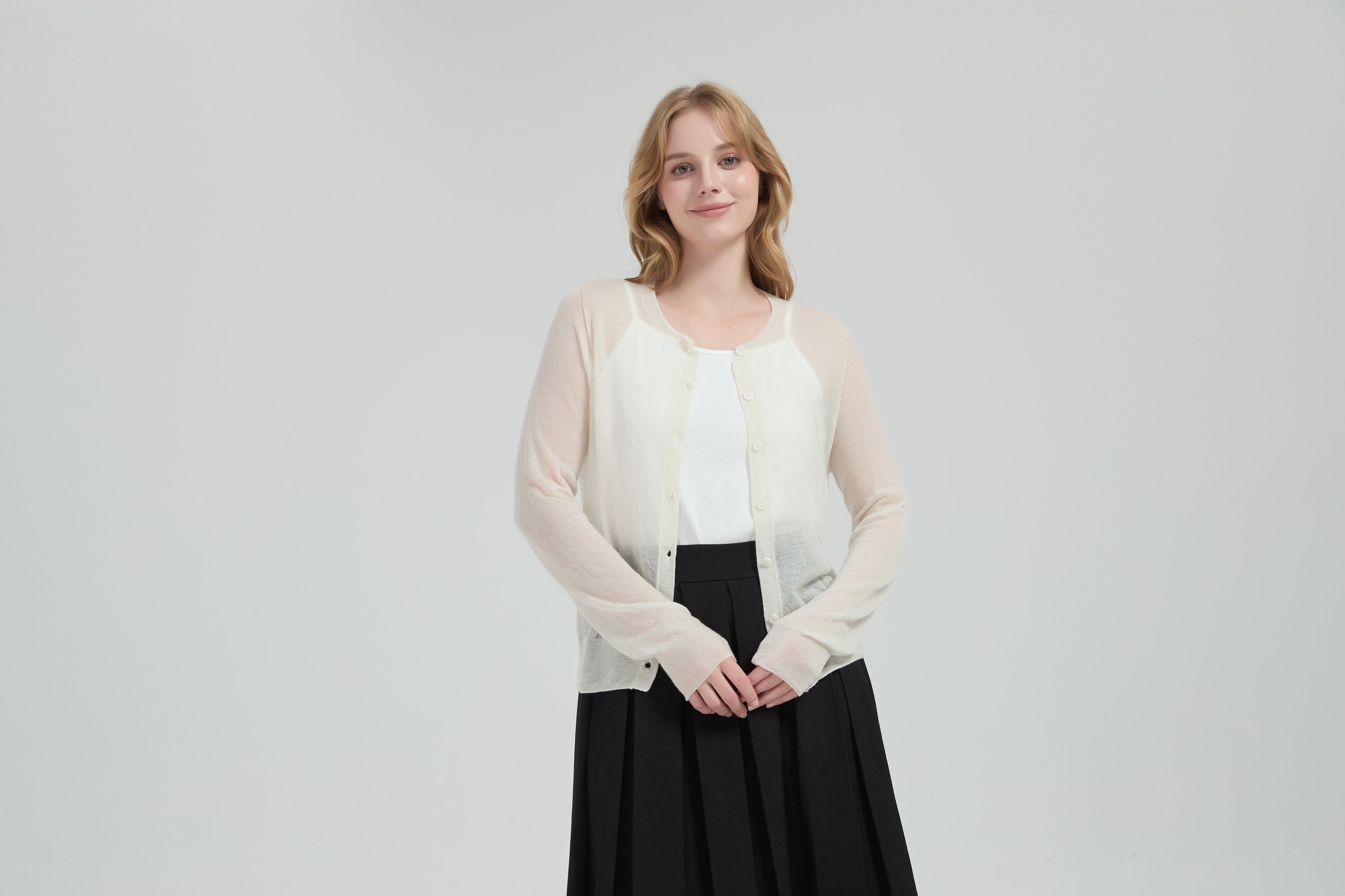 New Arrival Womens' 50%Cashmere 50%PVA classic Cardigan from Chinese factory