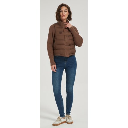 Custom high quality women short brown cashmere down jacket from Chinese manufacture