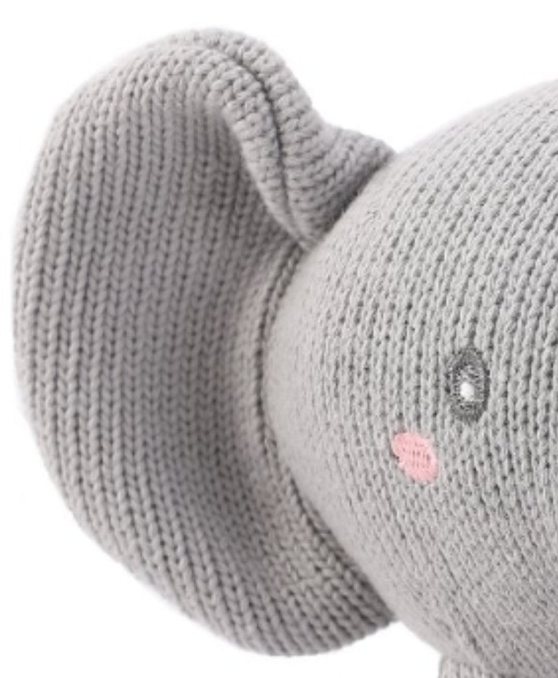 OEM high-quality Full-Body Cashmere Blend Knitted Sound-Making Elephant Toys for Babies from China