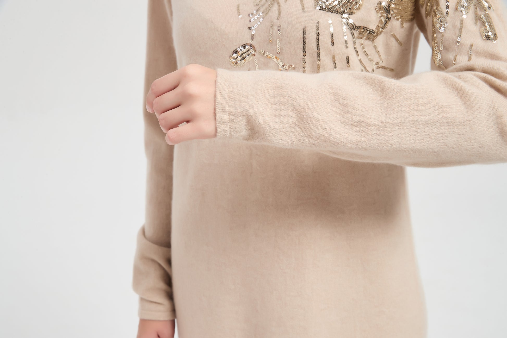 New arrival design high quality Women's Sequin Embroidery Cashmere Dress from China