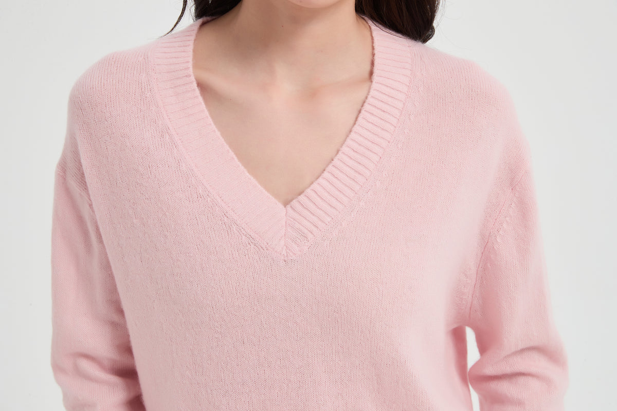 New Arrival High Quality Women's Alpaca Cashmere V-Neck Sweater from China